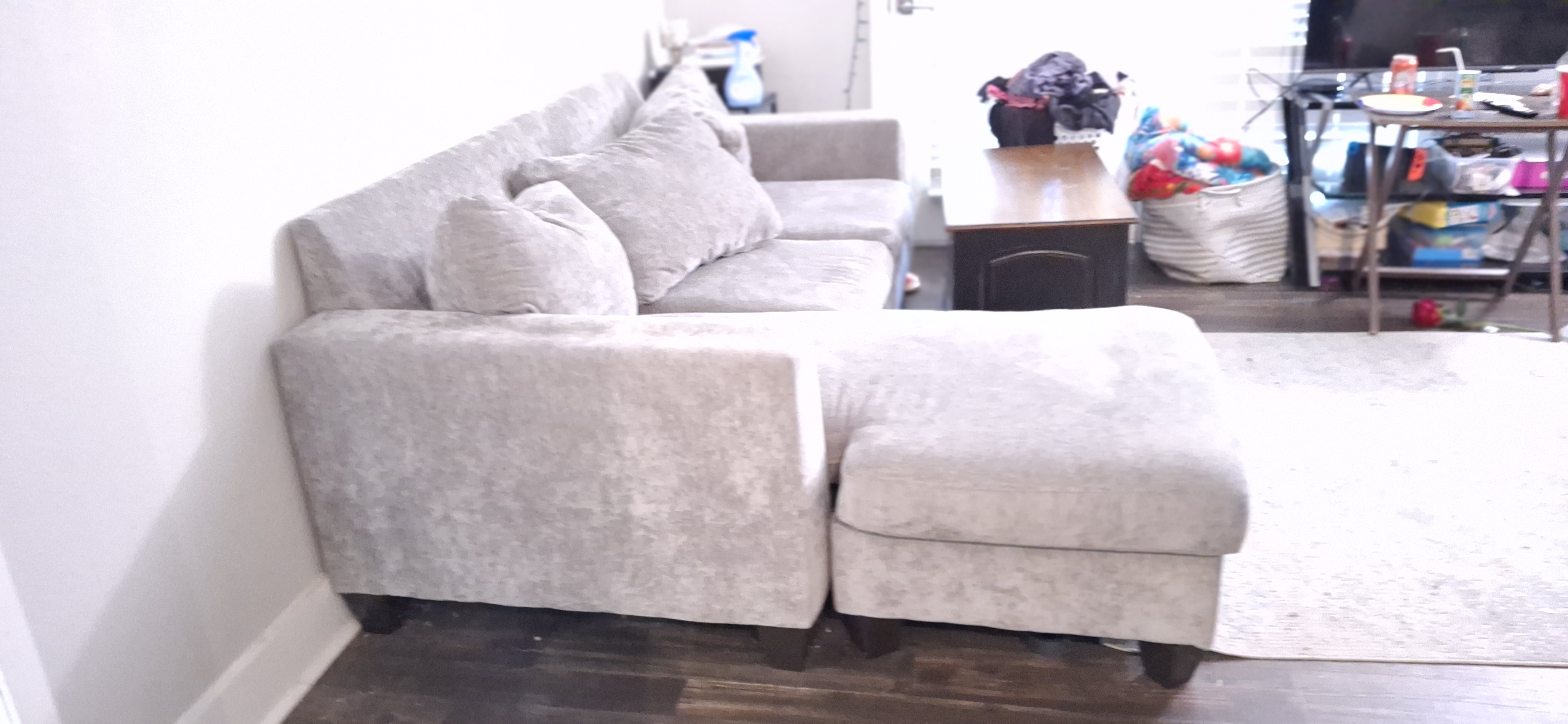 🛋️ Carpet & Furniture Cleaning